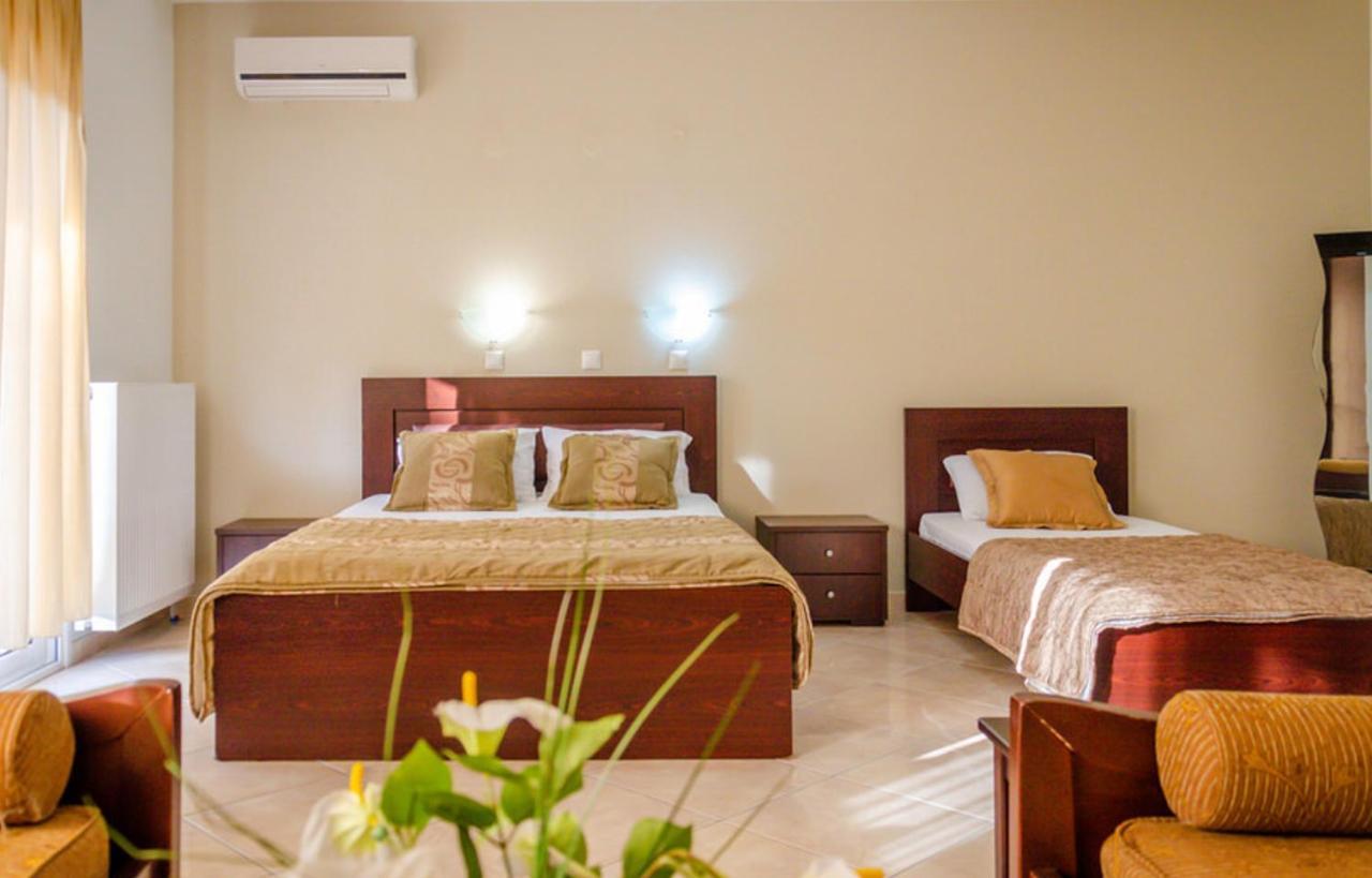 Delfini Hotel Skala Potamia  Extérieur photo