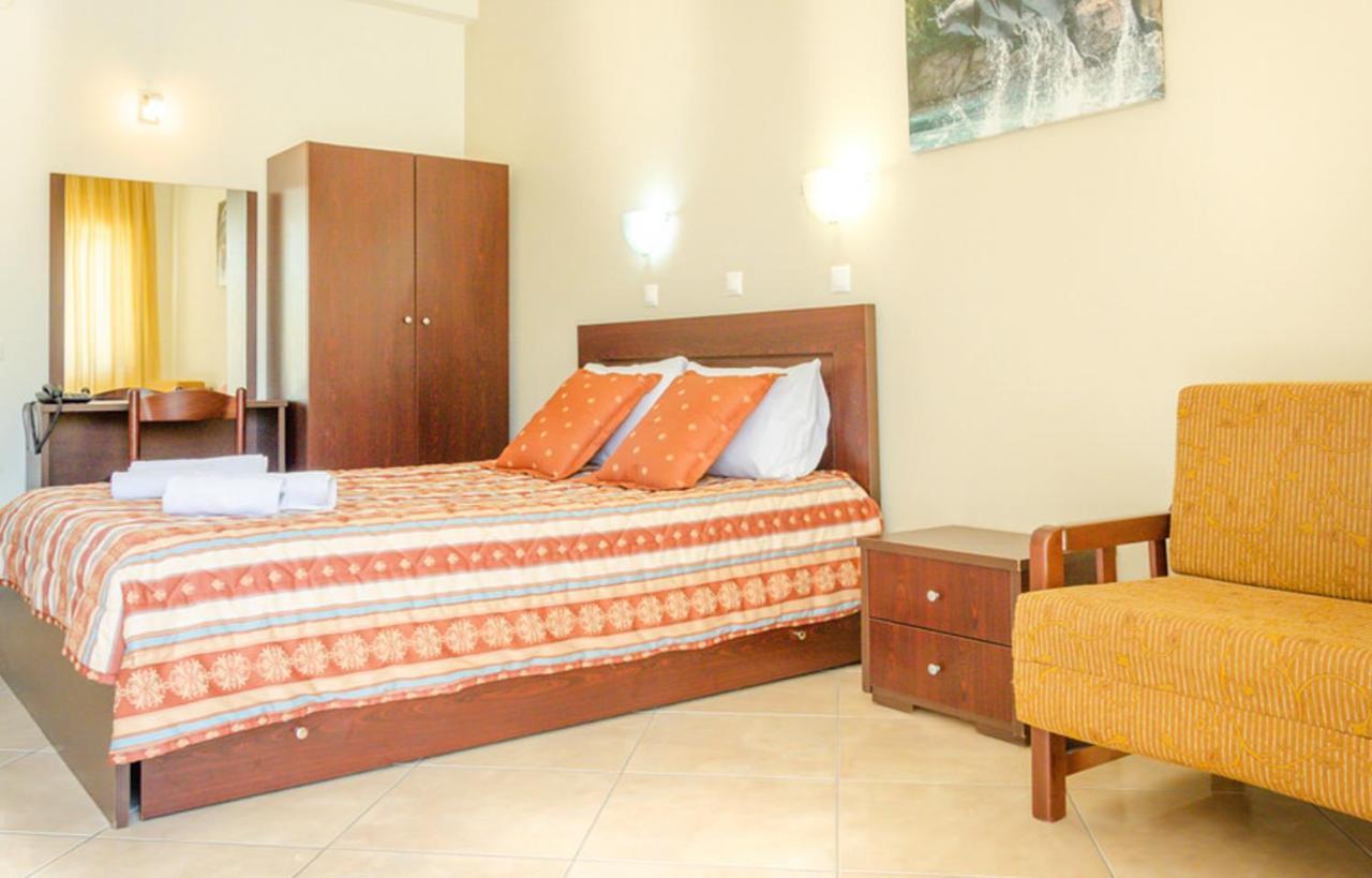 Delfini Hotel Skala Potamia  Extérieur photo